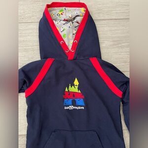 Disney Parks Walt Disney World Hound Sight Is 2020 Pullover Hoodie Kids size S
